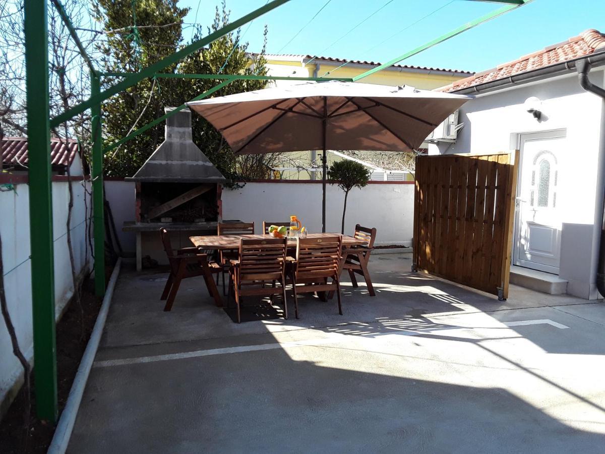 Zaton Apartmani M. Ilesh Esterno foto