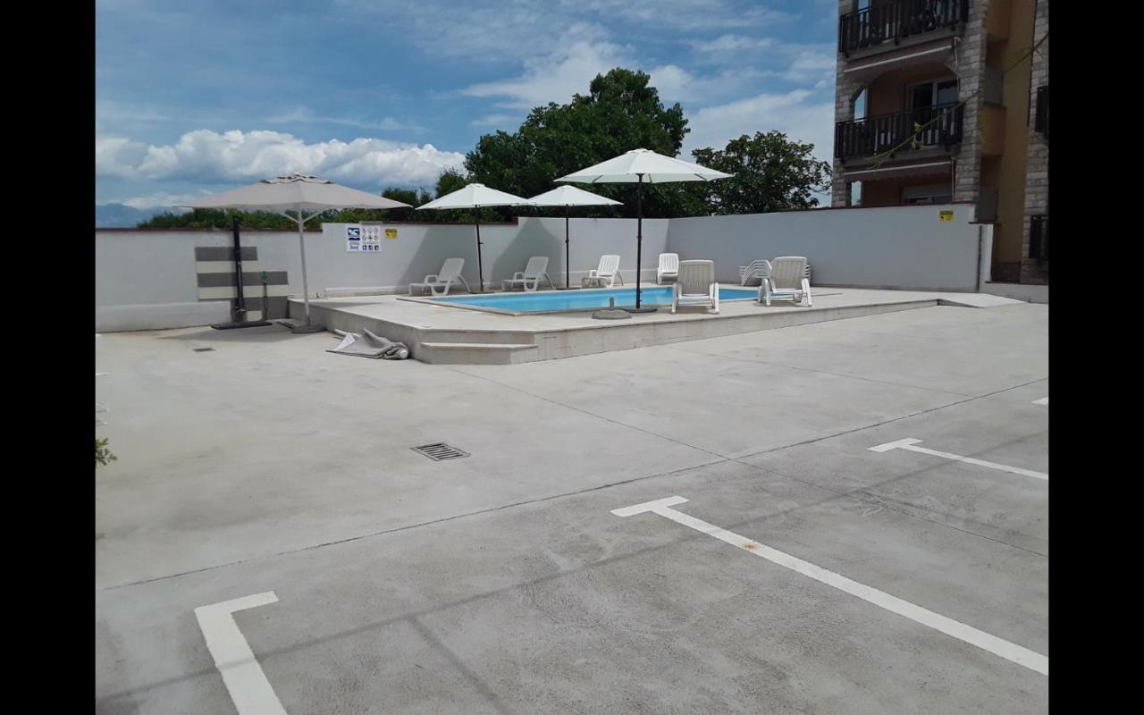 Zaton Apartmani M. Ilesh Esterno foto